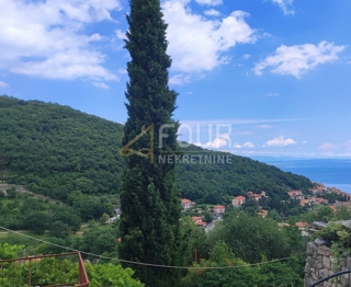 Zemljišče Mošćenička Draga, 1.212m2