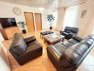 Hiša Kastav, 379m2