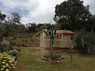 Zemljišče Mali Lošinj, 400m2