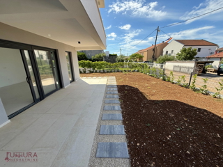 ZADAR - DIKLO, STANOVANJE 118 M2, PRODAJA, NOVO, VRT, RAZGLED, LOKACIJA!!!