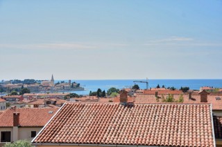 Poreč, luksuzni penthouse z garažo in čudovitim pogledom na morje