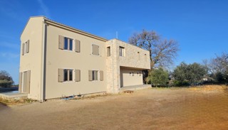 Poreč, Vižinada, luksuzna Vila v izgradnji