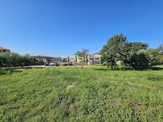 Poreč 10 km, Kaštelir - Građevinsko zemljište sa pogledom na more