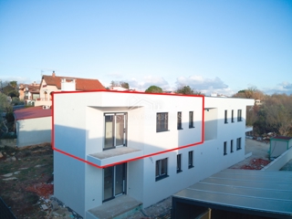 Novo moderno stanovanje s teraso, odlična družinska priložnost