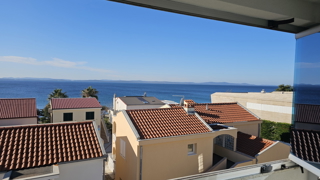 Prostorno stanovanje s panoramskim razgledom