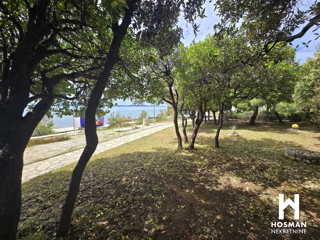 Dvosobno stanovanje s teraso in ložo – drugi niz do morja, Petrčane