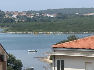 Medulin – Stanovanje 200 m od morja, mega terasa s pogledom na morje
