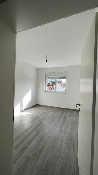Valdebek, nov stan z garažo, dovoljenje za uporabo, 122 m2.