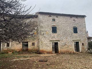 Hiša Svetvinčenat, 220m2