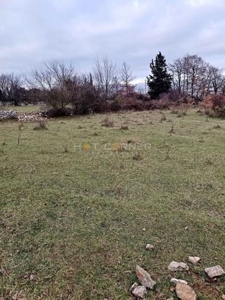 Gradbeno zemljišče Vodnjan, 940m2