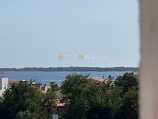 Medulin, 300 m od plaže, novi apartmaji z odprtim pogledom na morje!