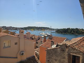 Ekskluzivna ponudba: Duplex iz 16. stoletja z brezčasnim pogledom na Sv. Katarino