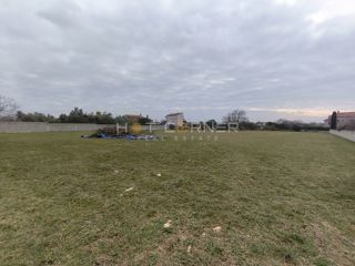 Gradbeno zemljišče Rakalj, Marčana, 820m2