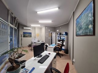 Poslovni prostor Centar, Pula, 25m2