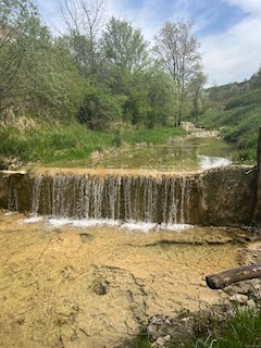 Мотовунский район, волшебный курорт на 3,1 гектара с водопадом, для строительства глэмпинга или отельного комплекса