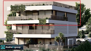 Trogir, LUKSUZNI PENTHOUSE (strešna terasa 120m2) POGLED // preberi opis