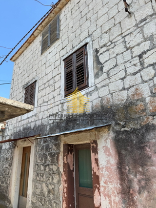Hiša, Prodaja, Okrog, Okrog Gornji, 110 m2, V vrsti