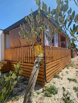 Nepremičnine za počitnice, prodaja, Pakoštane, Drage, 64 m2, koča