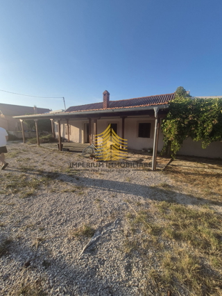 Hiša, Prodaja, Ražanac, 60 m2, Samostojna