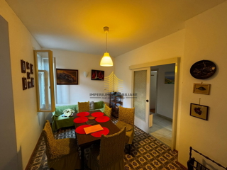 Hiša, prodaja, Kaštel Štafilić, 231 m2, samostojna