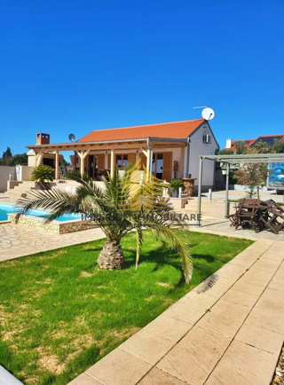 Hiša, prodaja, Donja Jagodnja, 180 m2, vila