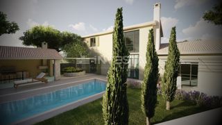 Gradbeno zemljišče z gradbenim dovoljenjem