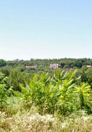 Štinjan, Gradbena parcela z infrastrukturo