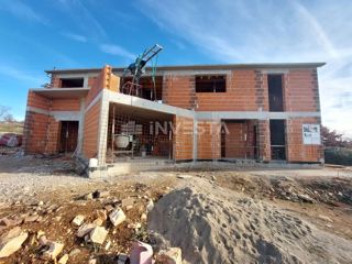 Okolica Vrsarja, urbana vila z bazenom, 4 spalnice, novogradnja