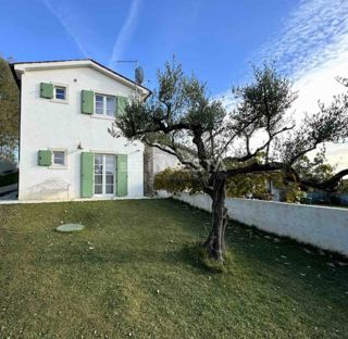 Barban, na novo opremljena hiša z bazenom