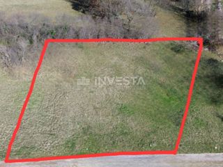 Zemljišče Marčana, 1.010m2