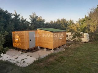 Svetvinčenat, ekološka posest 2.158 m² v srcu Istre