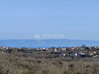Dva gradbena zemljišča s pogledom na morje