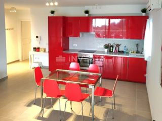 Luksuzno stanovanje na mirni lokaciji