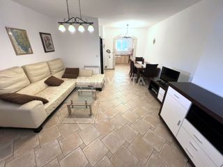Pula, Štinjan – dvosobno stanovanje, 70 m²
