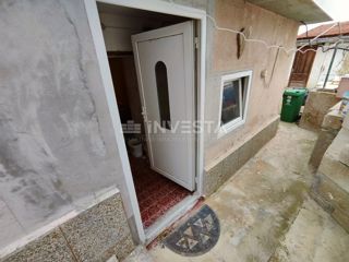 Pula, Šijana, stanovanje za obnovo 39 m2 s 128 m2 dvorišča