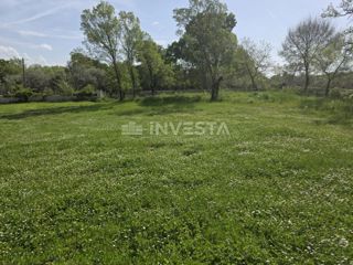 Zemljišče Fažana, 1.237m2