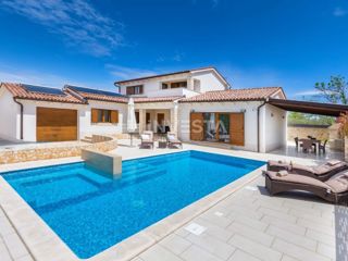 Vodnjan, moderna vila s bazenom, 4 spalnice