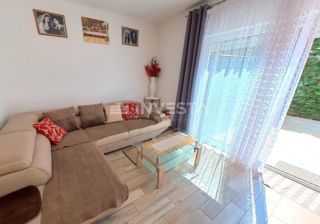 Banjole, popolnoma opremljen in opremljen apartma v bližini morja