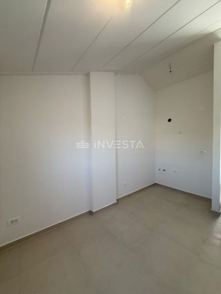 Barbariga, garsonjera, 1. nadstropje, velika terasa