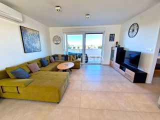 Fažana, stanovanje z razgledom na morje, novogradnja