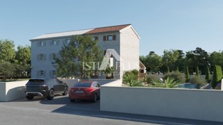 Istra, okolica Poreča, lepa prenovljena kamnita hiša z vrtom in bazenom