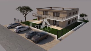 Poreč, predelna stena, odlična lokacija! Stanovanje z 2 spalnicama in zasebnim vrtom velikosti 95 m²