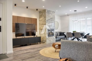 Poreč, Poreč – Čudovito, prostorno stanovanje 100 m², 800 m od morja