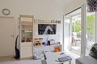 Apartma v bližini Poreča 220 m od morja