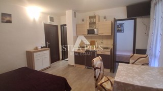 PRILOŽNOST! Červar-Porat, Stanovanje v 1. nadstropju, 150M OD MORJA