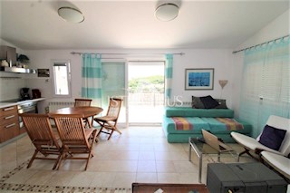 Penthouse 3 spalnice, terasa s pogledom na morje!!