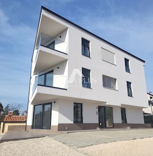 Apartma na odlični lokaciji, 300 metrov od morja