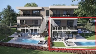 Dvonadstropno stanovanje z zasebnim bazenom in dvoriščem - Tar - Vabriga