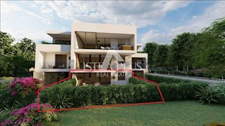 Poreč - Apartma v pritličju s tremi spalnicami, 900 m od morja