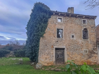 Svetvinčenat, okolica, hiša za obnovo z zemljiščem
